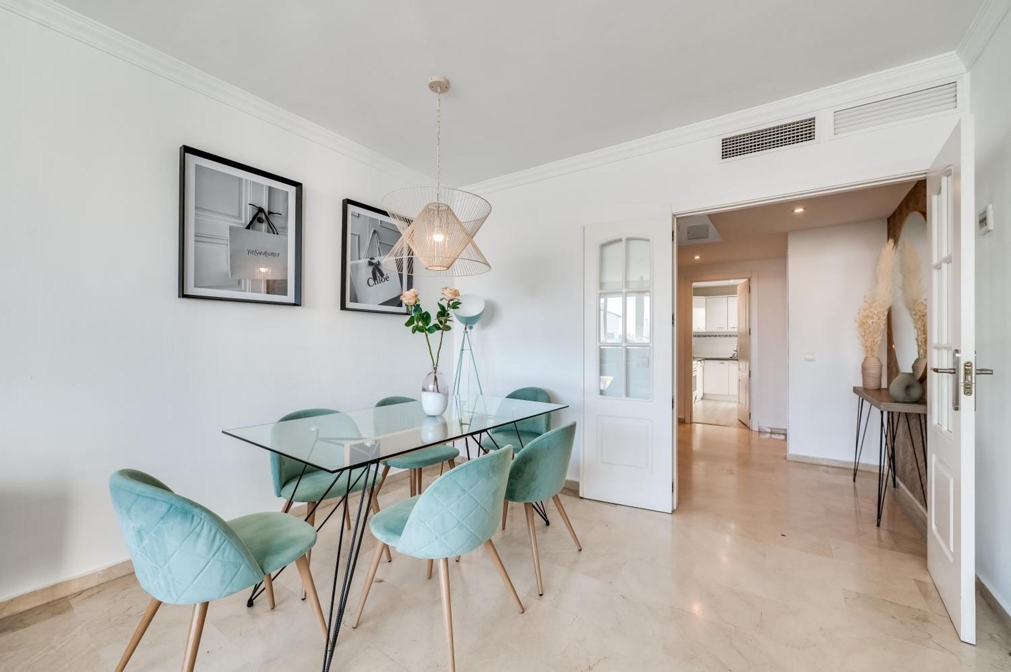 Vacation I Terrazas De Banus, Romantic, Jacuzzi, Pet-friendly, Cosy Duplex Penthouse, 2min Walk To Marina *